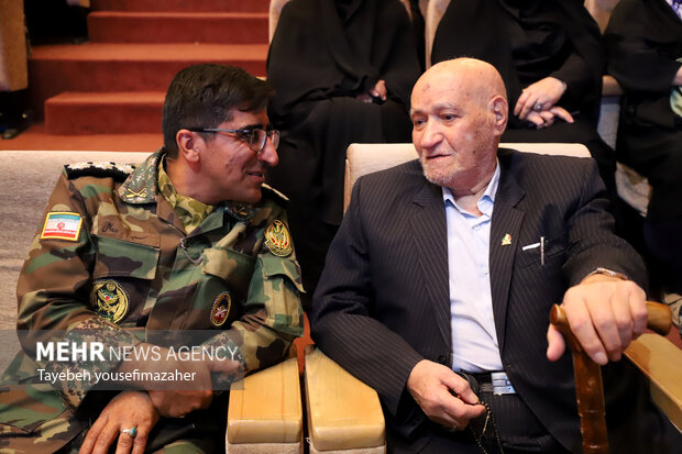 همایش نکوداشت پیشکسوتان جهاد و مقاومت در همدان