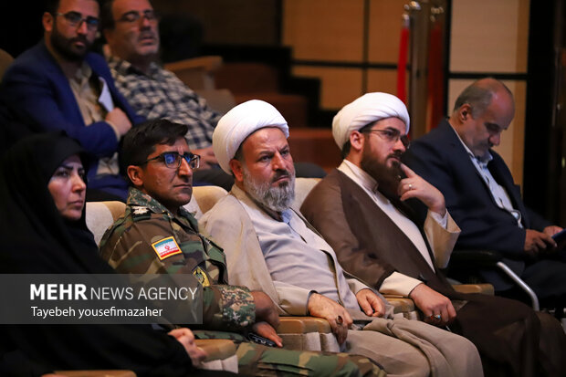 همایش نکوداشت پیشکسوتان جهاد و مقاومت در همدان