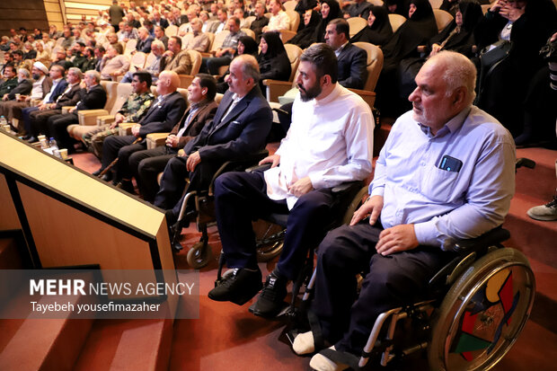 همایش نکوداشت پیشکسوتان جهاد و مقاومت در همدان