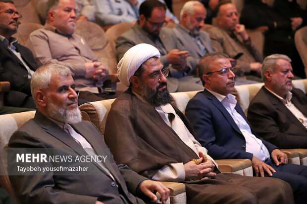 همایش نکوداشت پیشکسوتان جهاد و مقاومت در همدان