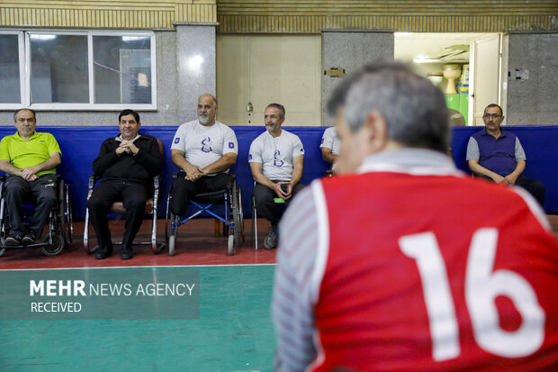 دیدار مشاور و دستیار مقام معظم رهبری با گروهی از جانبازان