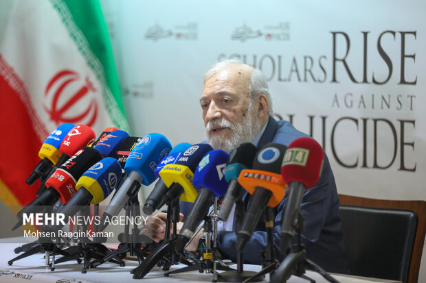 نشست خبری همایش خیزش در برابر خردکشی