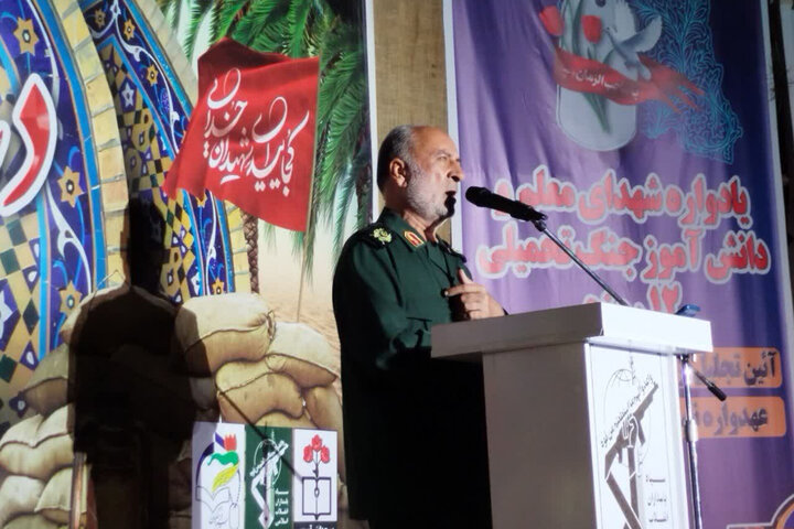 یادواره شهدای دانشآموز و معلم جنگ ۱۲ روزه در بردسکن