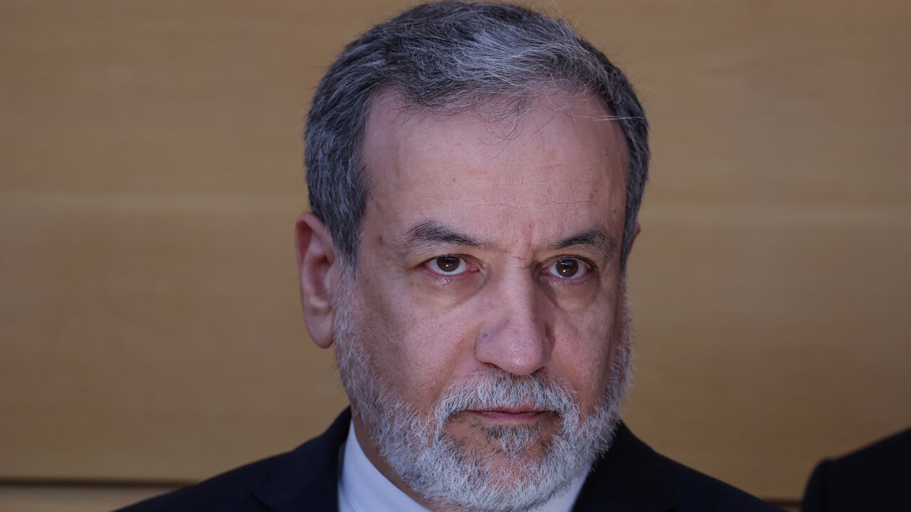 Iran’s foreign minister to visit Azerbaijan for talks