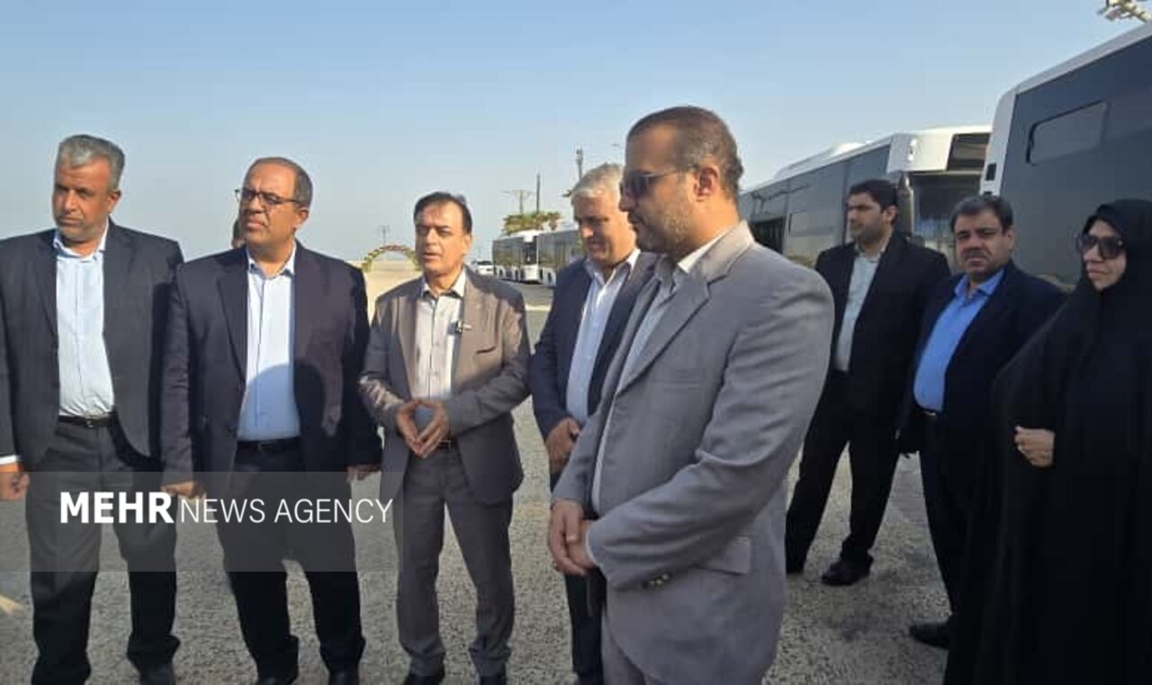۱۰ دستگاه اتوبوس به ناوگان حمل و نقل شهری بوشهر اضافه شد ۱۰ دستگاه اتوبوس به ناوگان حمل و نقل شهری بوشهر اضافه شد