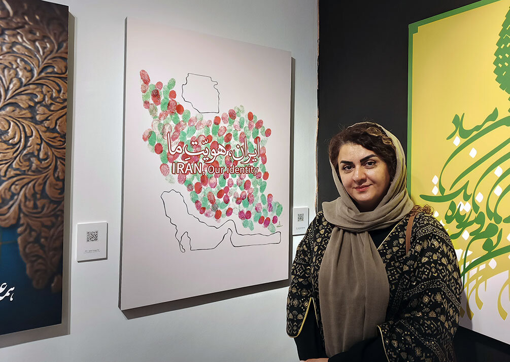 ايران،نمايشگاه،حضور،پوستر،حس،هويت،گرافيك،انگشت،برايم،توضيح،ر ...