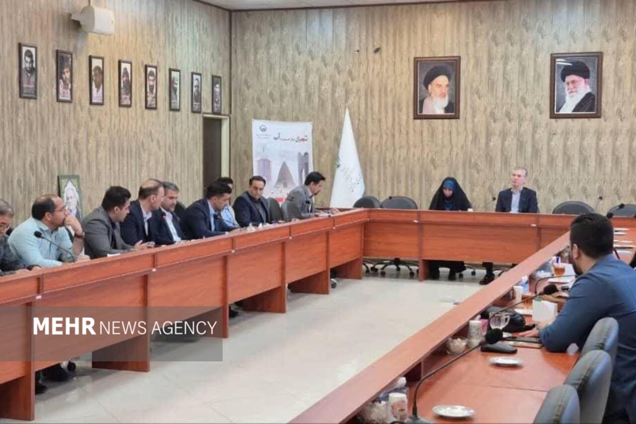 حیدری:دهیاران پاکدشت موظف به پاسخگویی و پرهیز از ورود به سیاست هستند