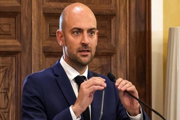 Iran izpustil francosko-nemškega kolesarja Lennarta Monterlosa