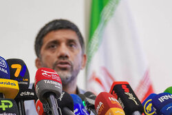 دبیر: تا ویزای آمریکا تعیین تکلیف نشود بلیت نمی‌گیریم؛ عزتمان مهم است