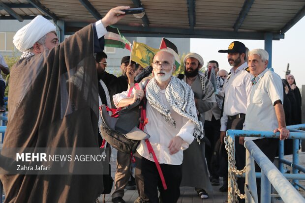 آغاز سفر دریایی کاروان یاران  صمود