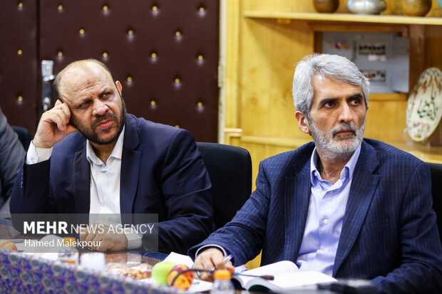 نشست بررسی شبیه‌سازی طرح رفع ناترازی انرژی در استان سمنان با حضور محمدباقر قالیباف رئیس مجلس شورای اسلامی