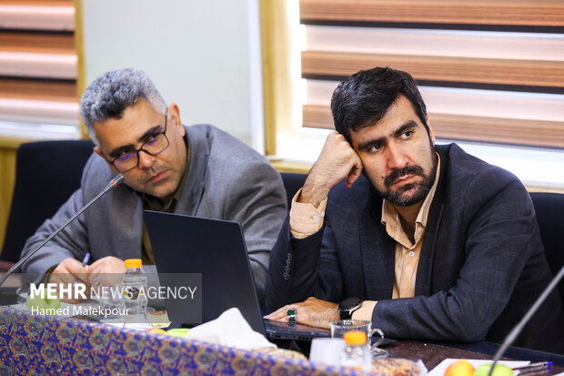 نشست بررسی شبیه‌سازی طرح رفع ناترازی انرژی در استان سمنان با حضور محمدباقر قالیباف رئیس مجلس شورای اسلامی