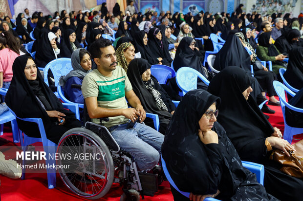مراسم اختتامیه دومین کنگره ملی بزرگداشت ۳۰۰۰ شهید استان سمنان با حضور محمدباقر قالیباف رئیس مجلس شورای اسلامی