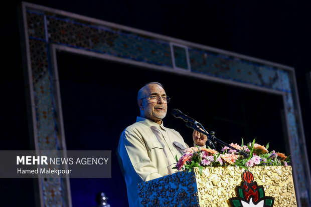 مراسم اختتامیه دومین کنگره ملی بزرگداشت ۳۰۰۰ شهید استان سمنان با حضور محمدباقر قالیباف رئیس مجلس شورای اسلامی