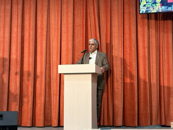 رئیس شورای شهر سنندج: آتشنشانان ستون فقرات ایمنی شهر هستند رئیس شورای شهر سنندج: آتشنشانان ستون فقرات ایمنی شهر هستند