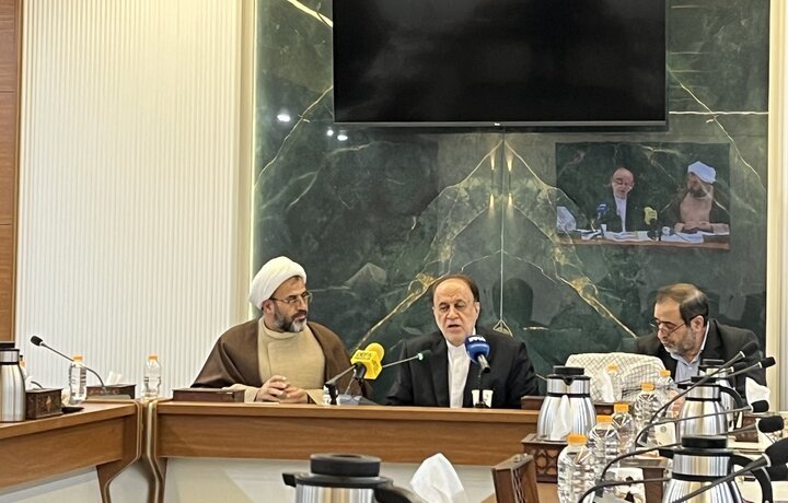 کتاب سال دفاع مقدس مشکل ردیف بودجه دارد؛ رونمایی از پوستر جایزه