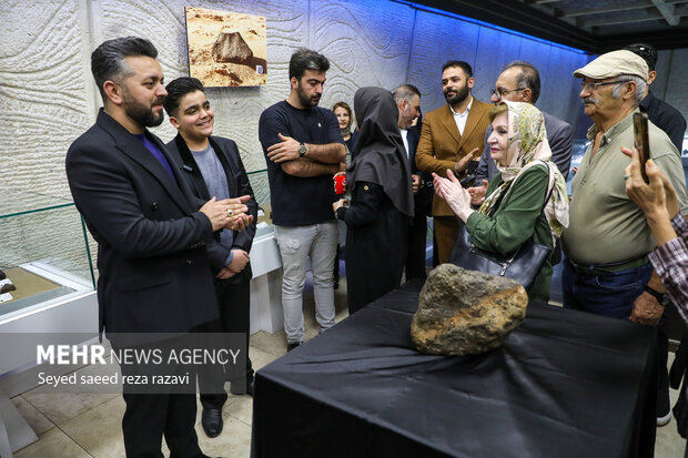 رونمایی از شهاب سنگ سیارکی ایران و خاورمیانه