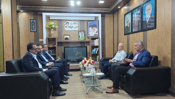 فرماندار گناوه: تعامل سازنده بانکها زمینهساز رونق اقتصادی است