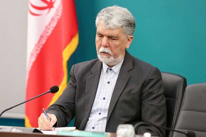 فرهنگ روستا سرچشمه جلوههای ناب هنر و آیینهای مردمی است