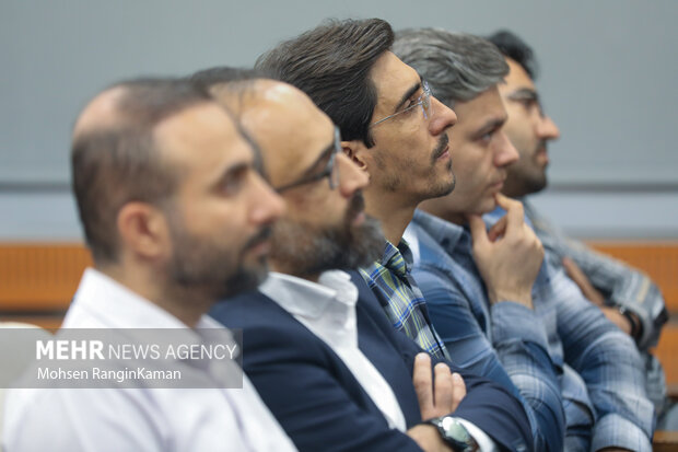 رونمایی از ۴۶ عنوان کتاب مرکز اسناد و نشر معارف دفاع مقدس