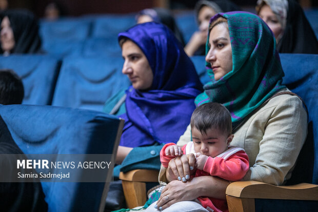 همایش بانوی مبارز