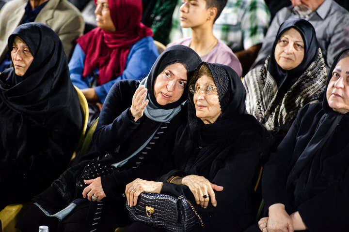 چهلمین روز درگذشت استاد محمود فرشچیان در اصفهان