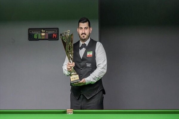 قره گوزلو یک گام به جمع <a class='tagColor' href='/Tags/Archive/اسنوکر'>اسنوکر</a>بازان حرفهای جهان نزدیکتر شد