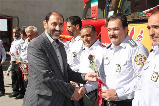 آتشنشانی رسالتی انسانی است؛ ۸۳۳۲ مأموریت در یک سال گذشته