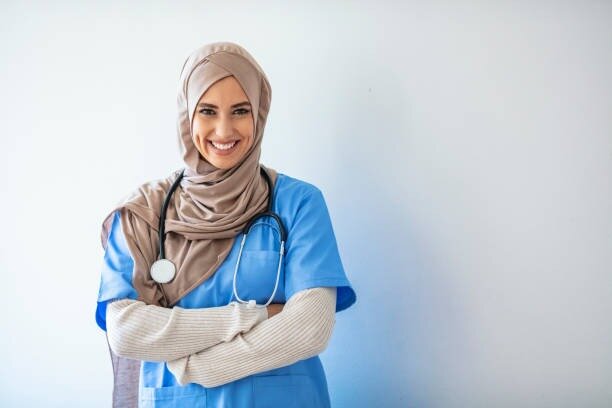 چرا از خدمات پرستار سالمند استفاده کنیم؟