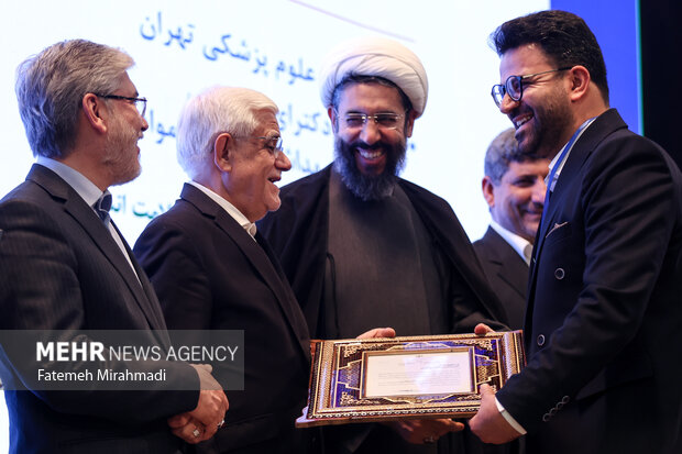 آیین اختتامیه سی ودومین جشنواره دانشجوی نمونه کشوری