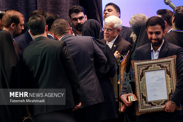 آیین اختتامیه سی ودومین جشنواره دانشجوی نمونه کشوری
