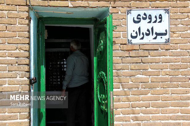بارگاه منتسب اویس قرنی در روانسر