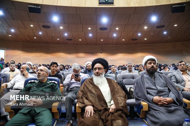 مراسم اختتامیه یادواره شهدای گوهرشاد، حرم مطهر رضوی، مکه و منا در مشهد