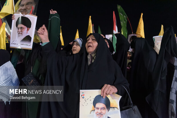 آیین بزرگداشت اولین سالگرد شهید سید حسن نصرالله در مشهد
