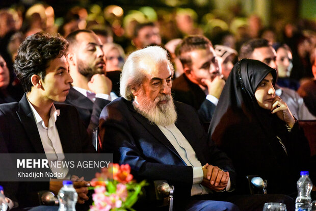 گردهمایی هنرمندان به مناسبت چهلمین روز درگذشت استاد فرشچیان در اصفهان
