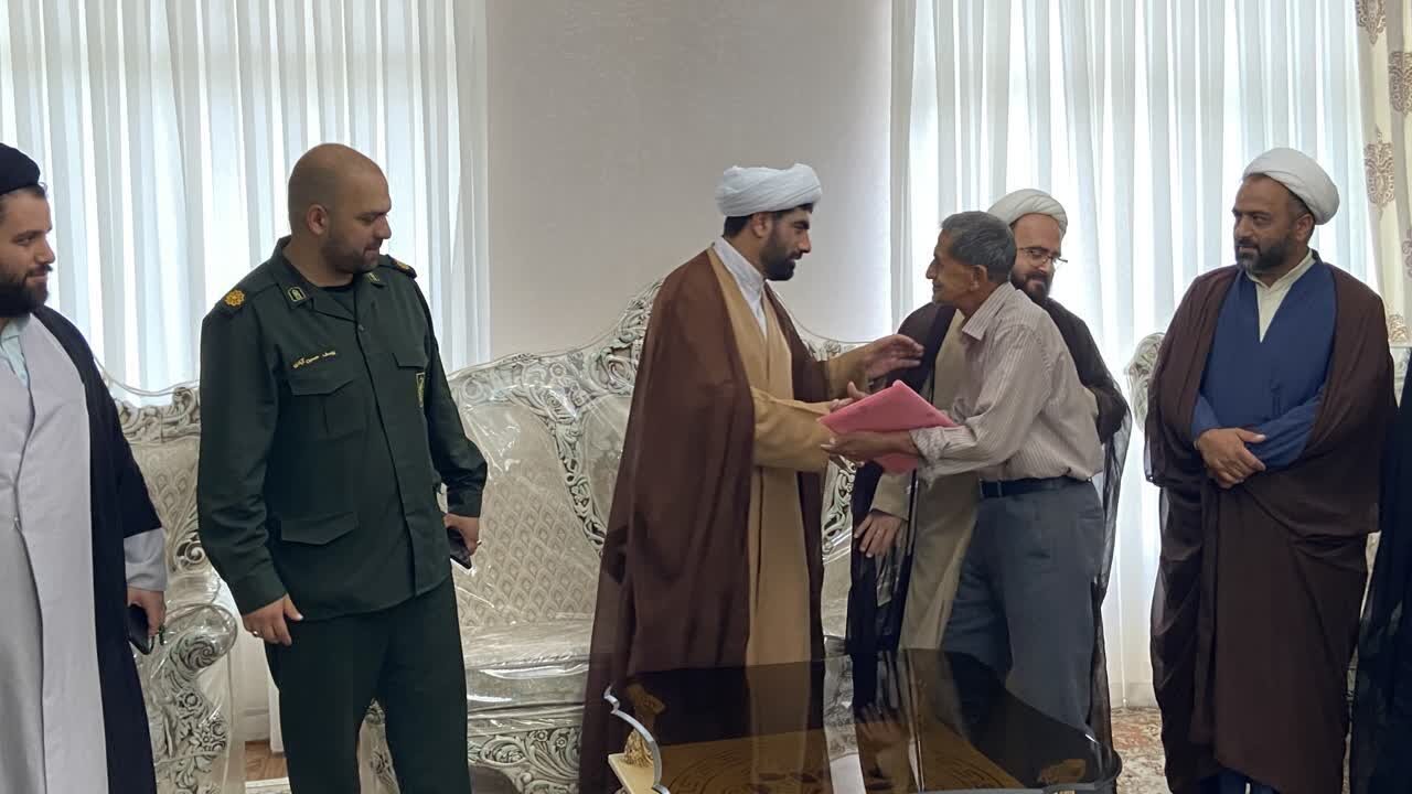 دیدار اداره تبلیغات گرگان با جانباز دفاع مقدس