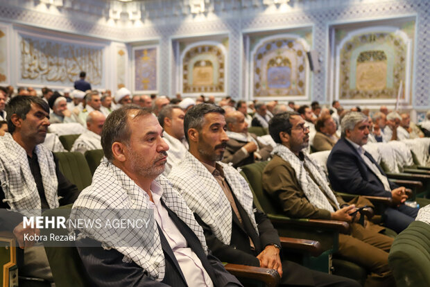 مراسم تجلیل از پیشکسوتان جهاد و مقاومت در مشهد