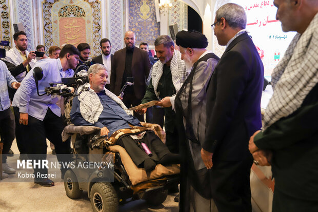 مراسم تجلیل از پیشکسوتان جهاد و مقاومت در مشهد