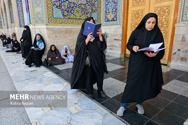 روز میلاد امام حسن عسکری(ع) در حرم امام رضا(ع)