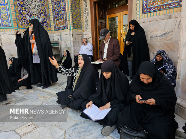 روز میلاد امام حسن عسکری(ع) در حرم امام رضا(ع)