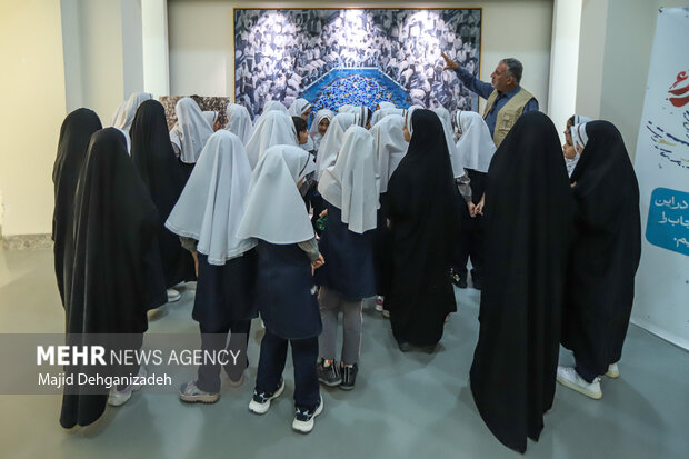 باغ موزه دفاع‌ مقدس یزد