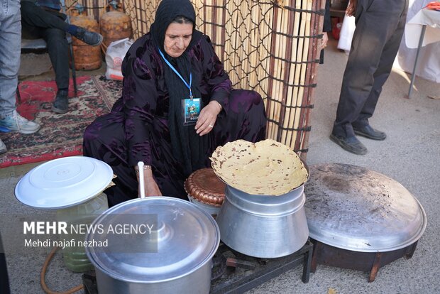برگزاری جشنواره سیب و انگور در سی سخت با حضور وزیر میراث فرهنگی، صنایع دستی و گردشگری