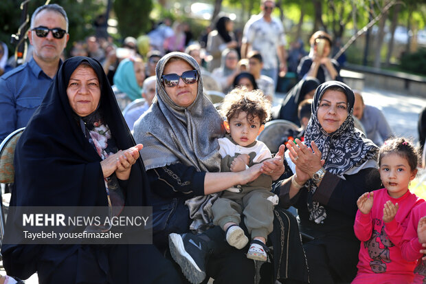 نکوداشت فرزانه‌های زندگی  در همدان