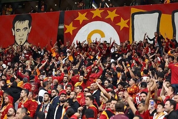 Galatasaray taraftarından Filistin'e destek (+Foto)