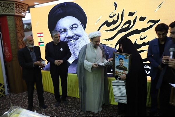 محامی: شهید سید حسن نصرالله نمونه بارز ولایت مداری بود