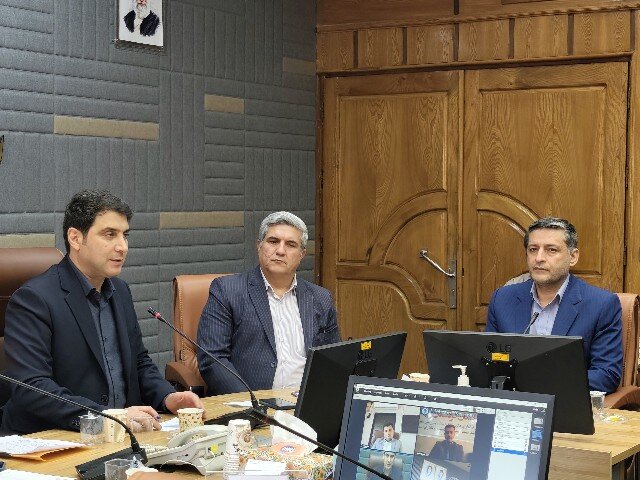 لهونی: استفاده حداکثری از قانون تجارت مرزنشینان در کردستان انجام شود لهونی: استفاده حداکثری از قانون تجارت مرزنشینان در کردستان انجام شود