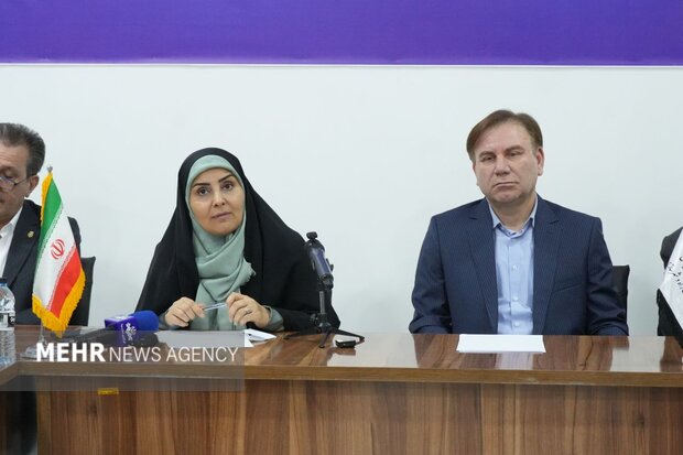 وزیر راه: ۱۰۰۰ میلیارد تومان به راهآهن شیراز - بوشهر اختصاص مییابد وزیر راه: ۱۰۰۰ میلیارد تومان به راهآهن شیراز - بوشهر اختصاص مییابد