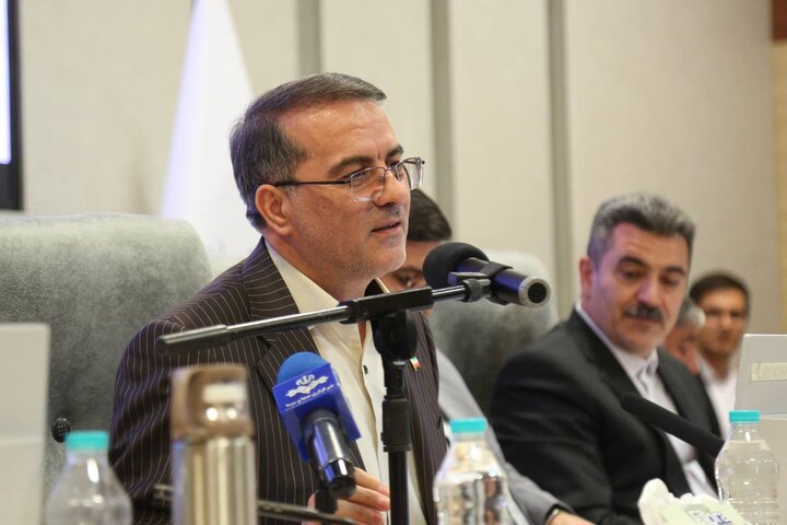 تبدیل وضعیت شغلی ۲۲۰ هزار نفر از ایثارگران انجام شده است تبدیل وضعیت شغلی ۲۲۰ هزار نفر از ایثارگران انجام شده است