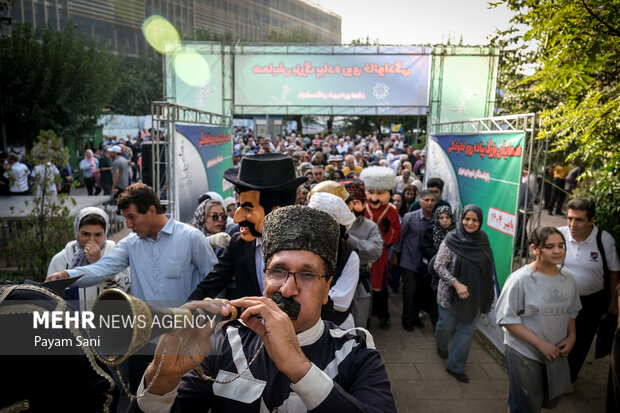 همایش پیاده روی و ورزش همگانی بازنشستگان