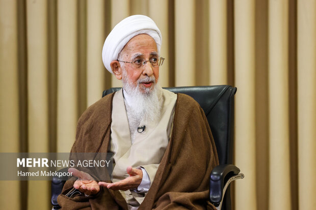 دیدار محمدباقر قالیباف رئیس مجلس شورای اسلامی و آیت‌الله عبدالله جوادی آملی از مراجع عظام تقلید